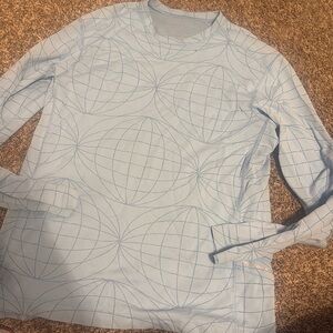 Men’s silverescent Lululemon running long sleeve